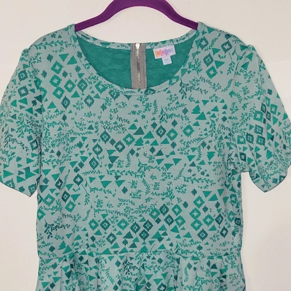 Lularoe Short Sleeve Geometric Foliage Dress